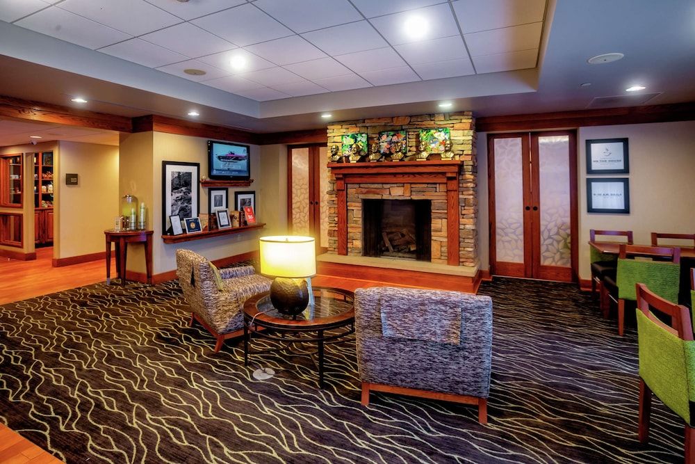 Hampton Inn Wheeling 3