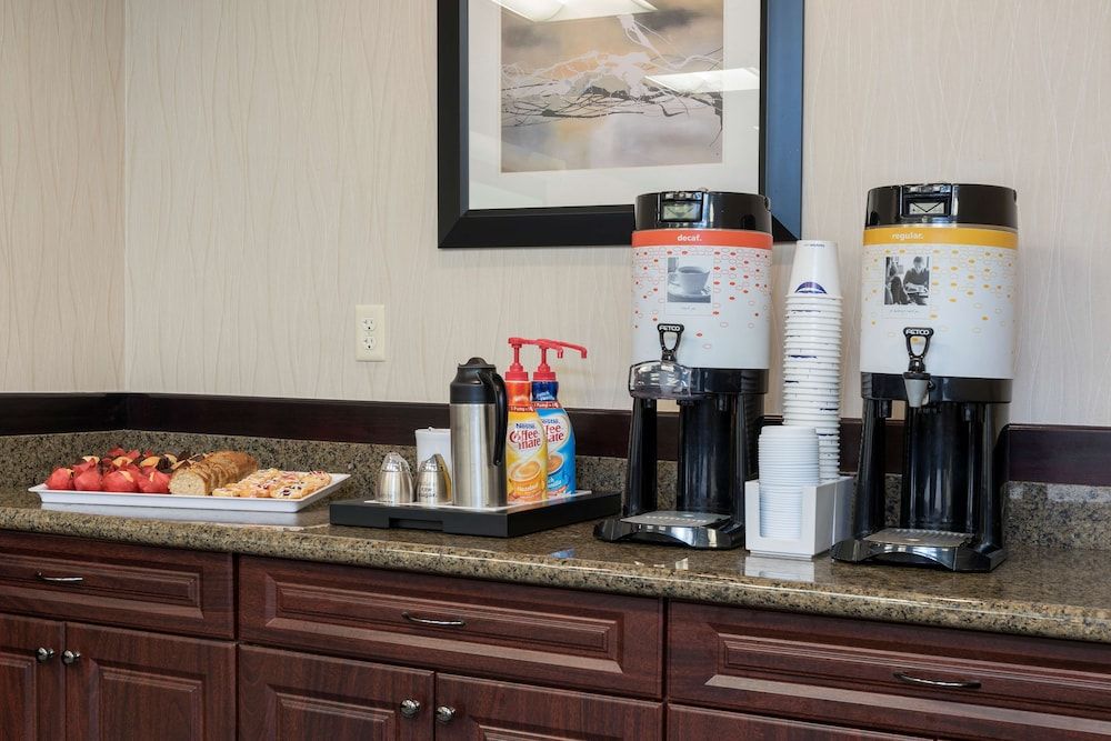Hampton Inn Detroit/Roseville 3