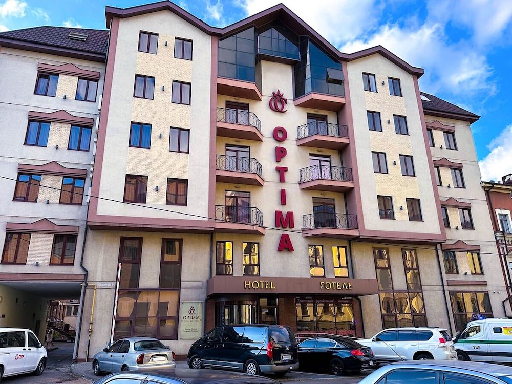 Optima Collection Troitska 4 estrellas en Dnipro