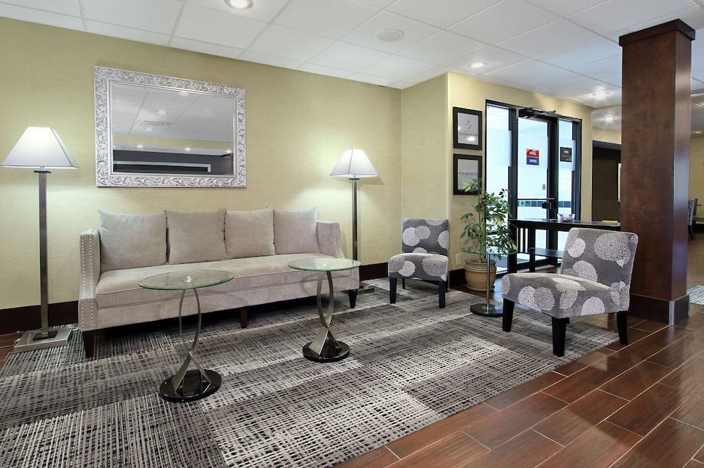 Hampton Inn Ashtabula 2