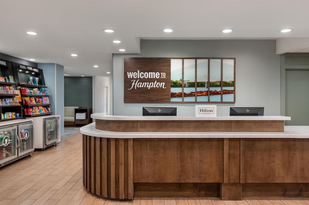 Hampton Inn Owensboro South 3
