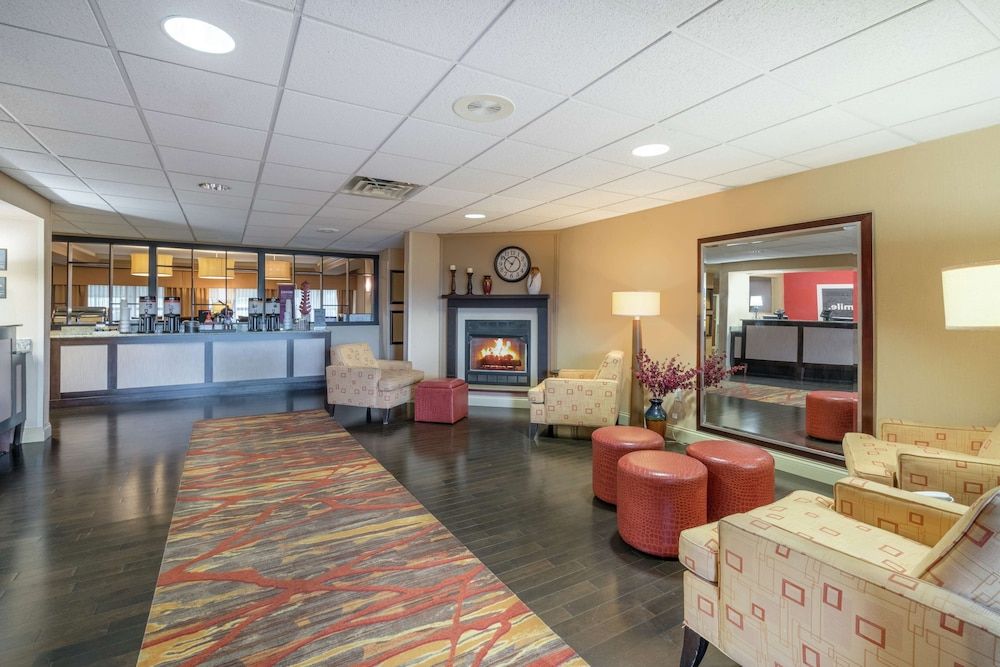 Hampton Inn Corydon 2