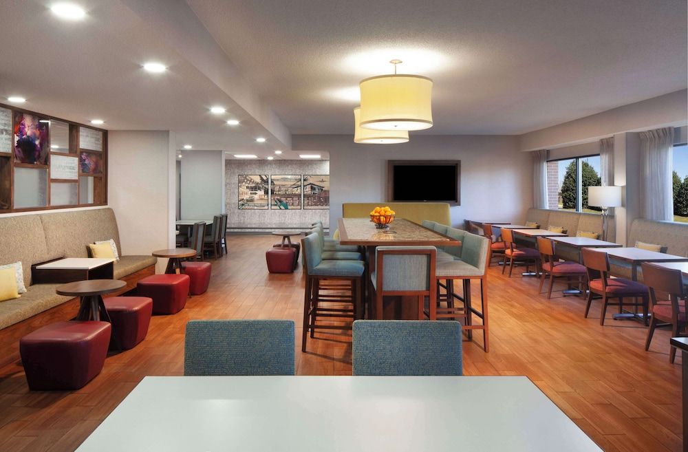 Hampton Inn Southlake 2