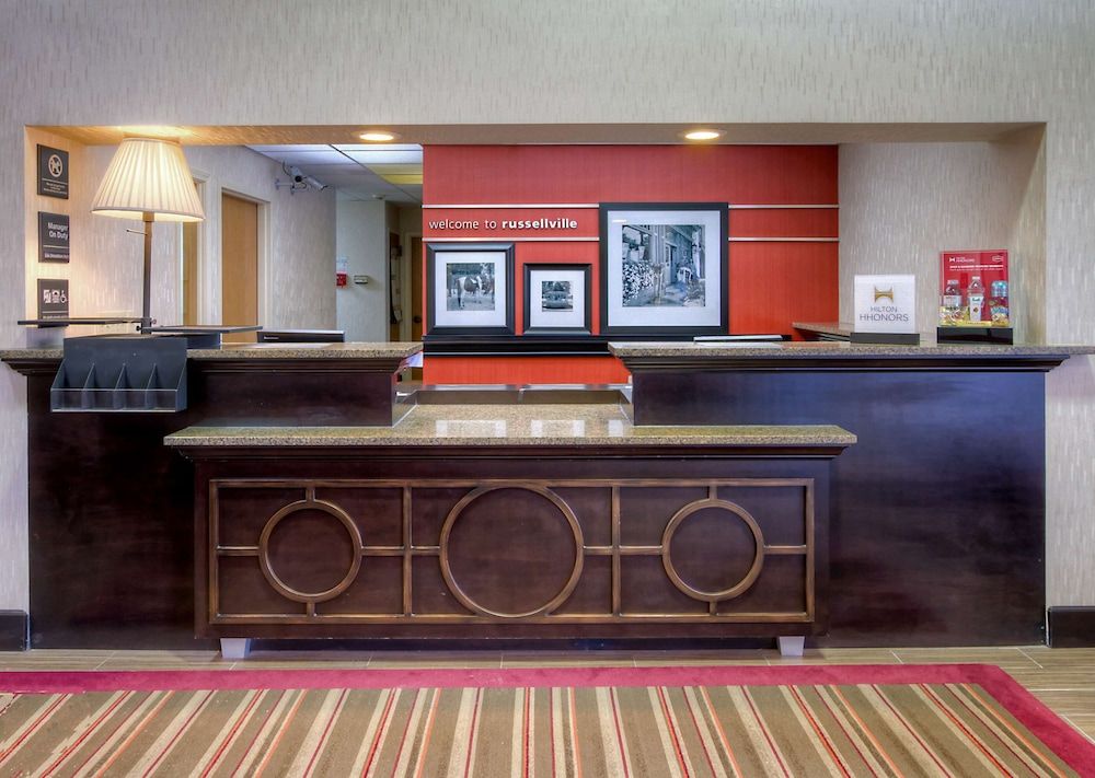 Hampton Inn Russellville 3