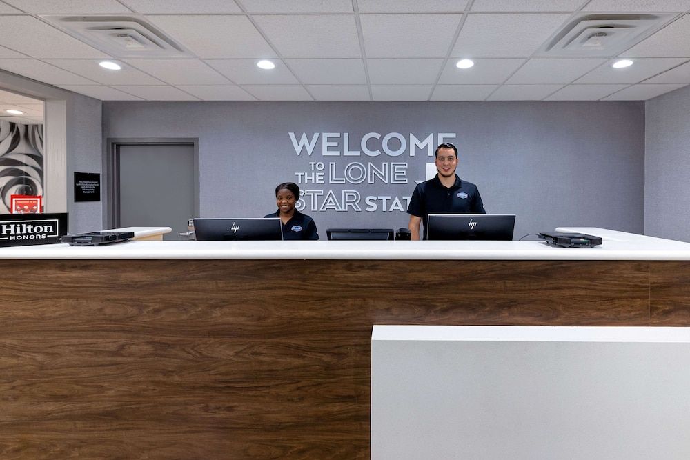 Hampton Inn & Suites Nacogdoches 3