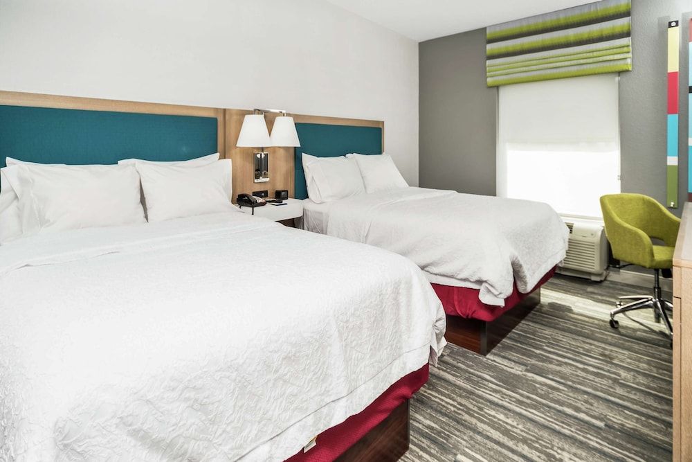 Hampton Inn Wilson Downtown 2