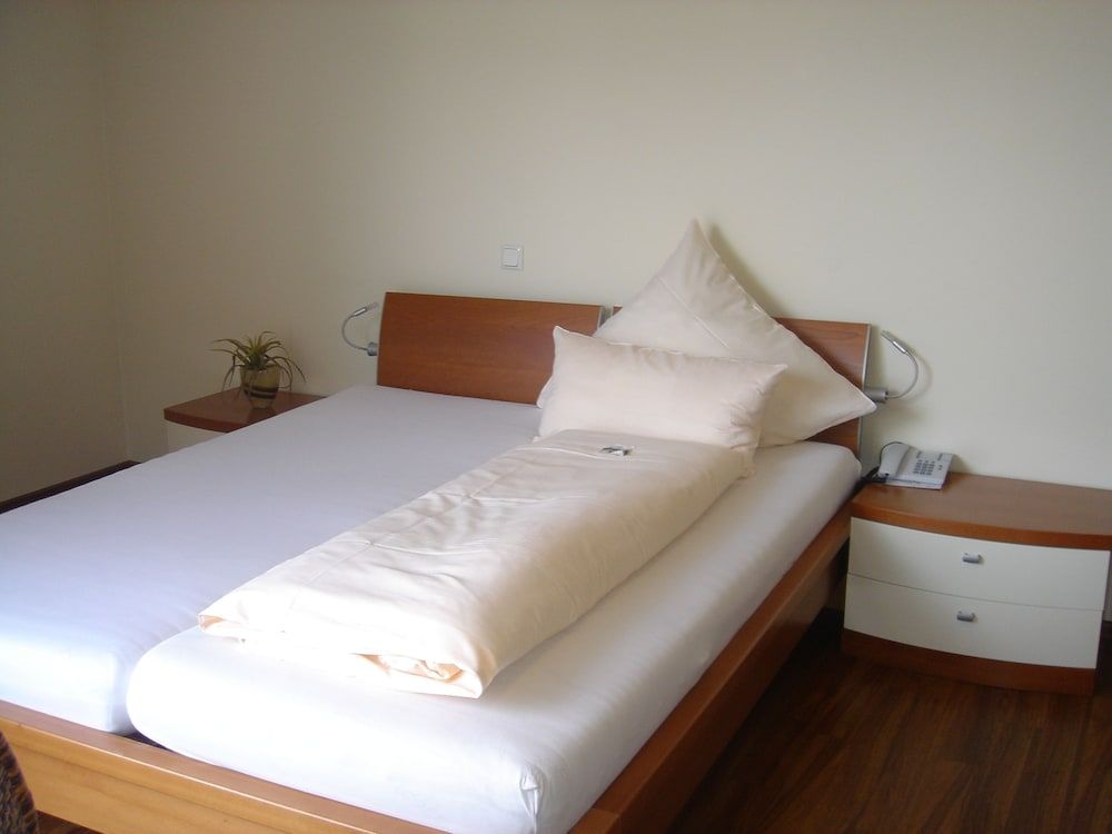 Hotel La Fontana Costanzo 3