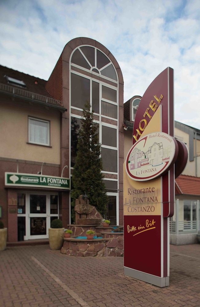 Hotel La Fontana Costanzo 3 estrellas en Sankt Ingbert