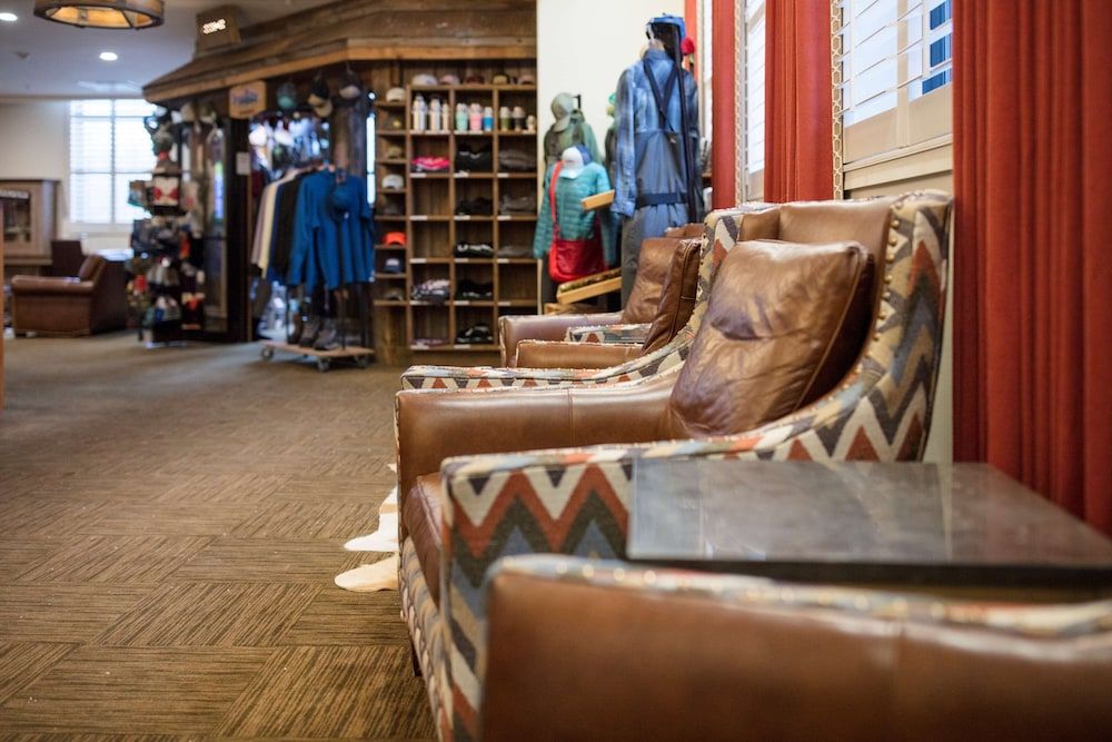 Tailwater Lodge Altmar, Tapestry Collection by Hilton 3