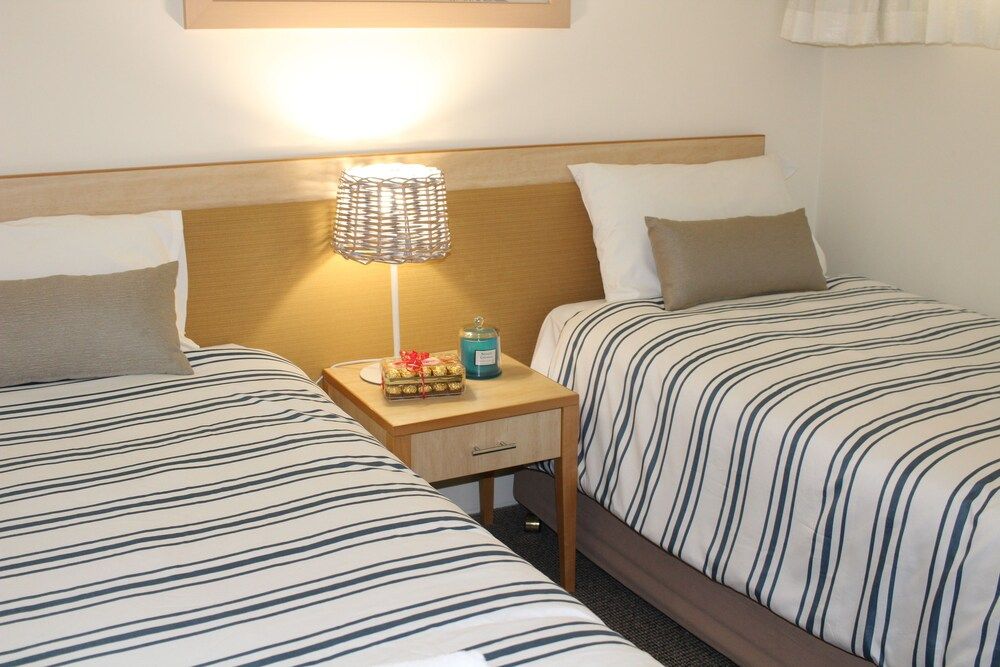 The Boathouse Luxury Apartments 3