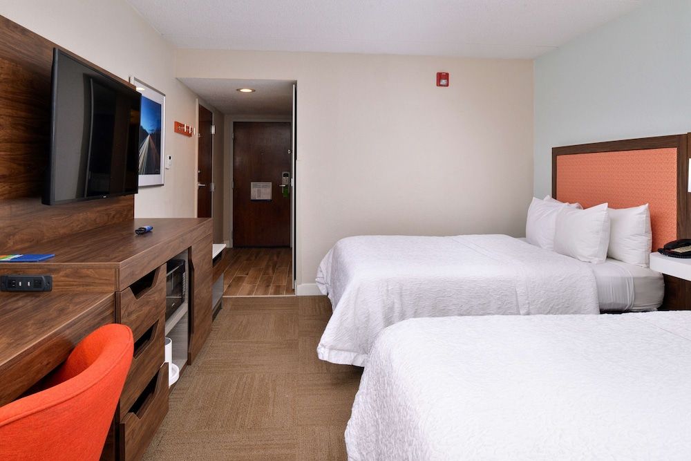 Hampton Inn Henderson 3