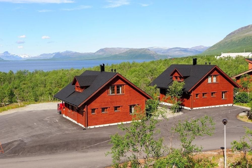 Tundrea 4 estrellas en Kilpisjärvi