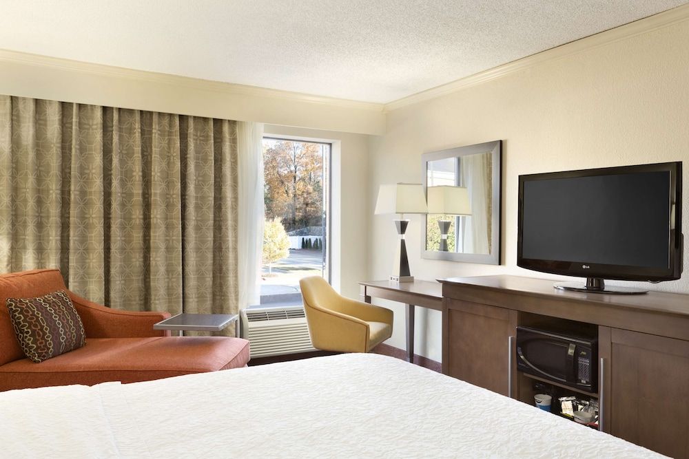 Hampton Inn Forrest City 3