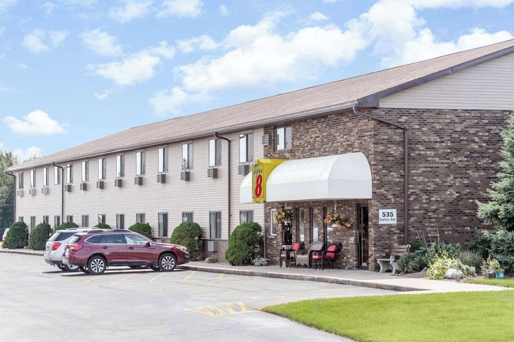 Super 8 by Wyndham Antigo 2 estrellas en Antigo