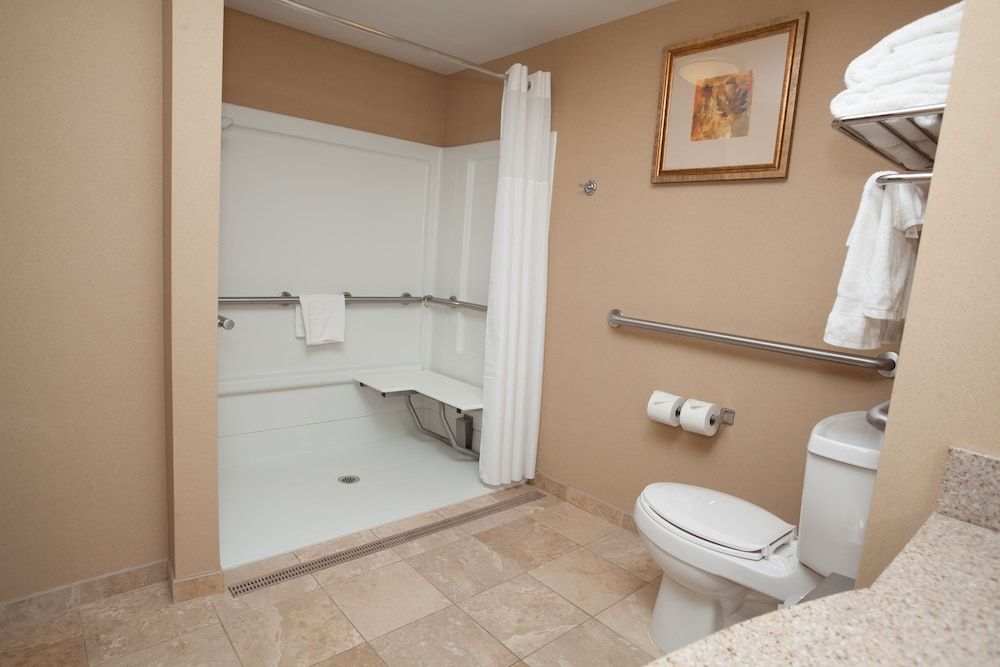 Hampton Inn Oneonta 3