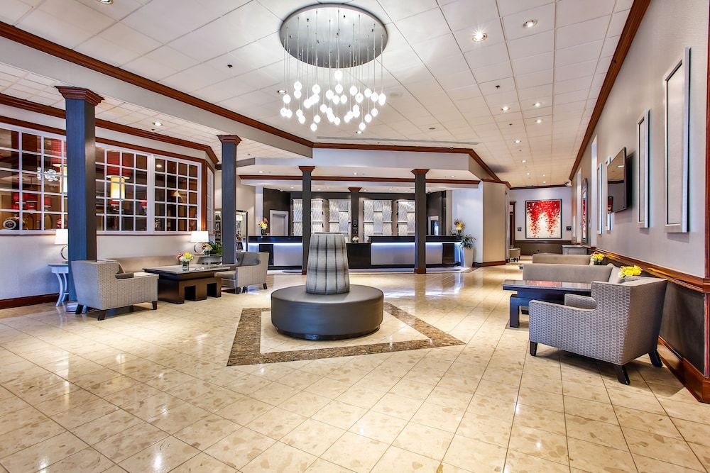 DoubleTree by Hilton Chicago - Alsip 2