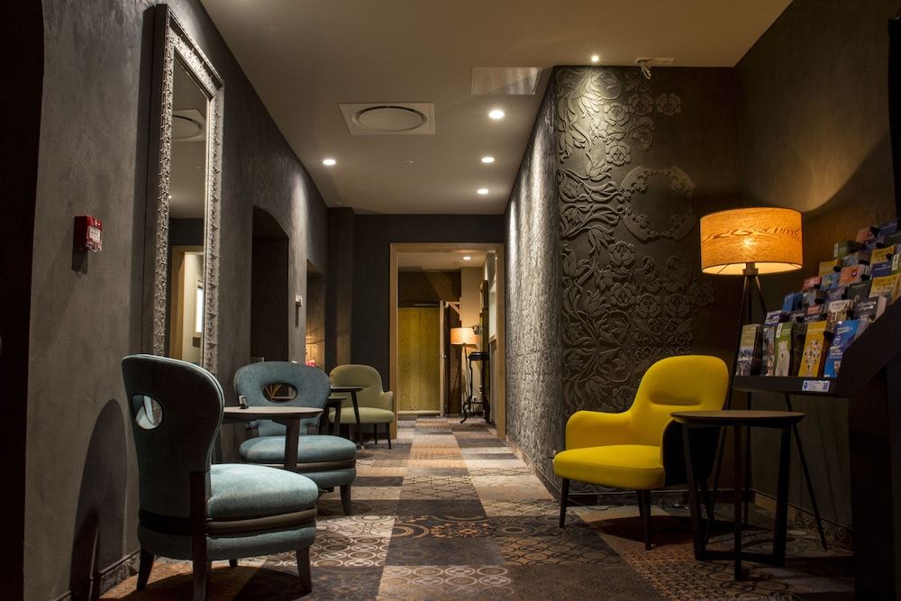 Hôtel La Couronne 2