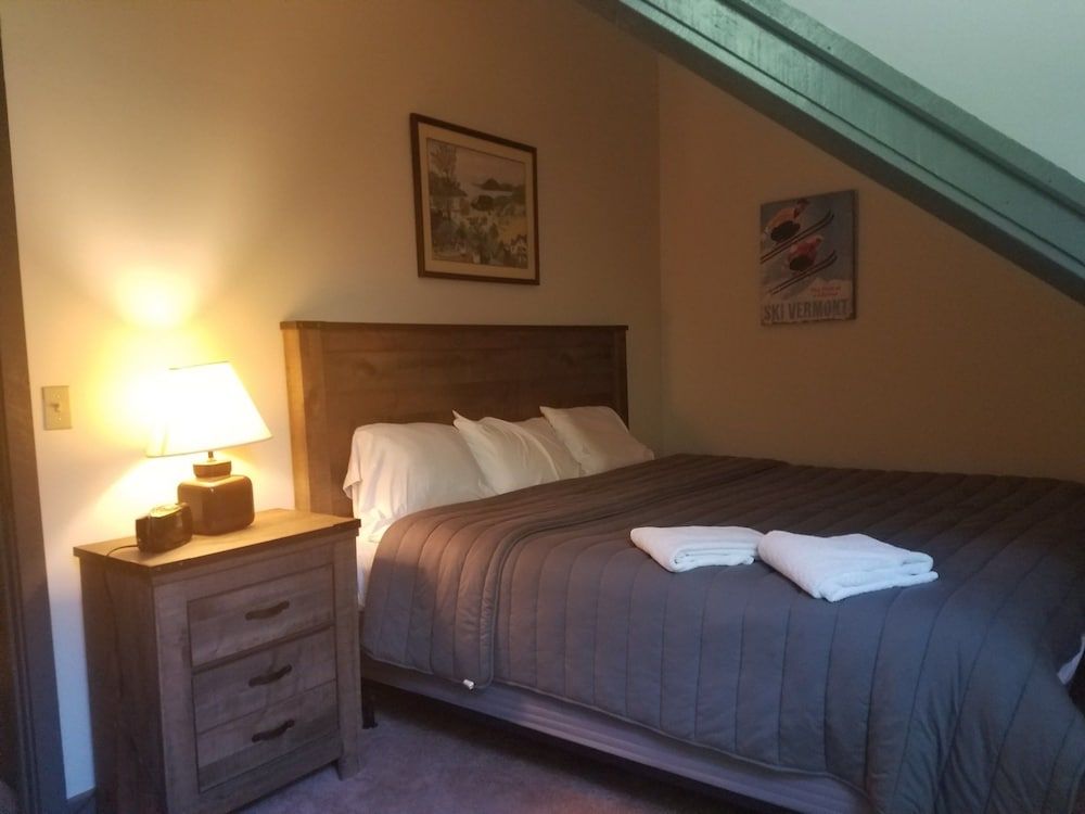 Ski in & out Spruce Glen Townhomes on Great Eastern Trail 3