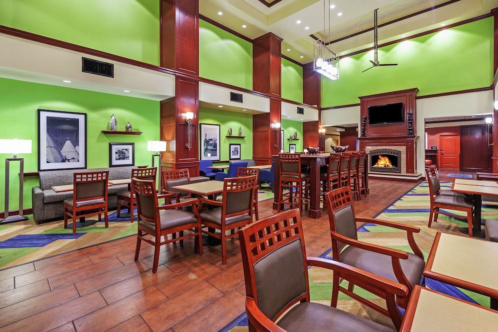 Hampton Inn & Suites Tulsa North/Owasso 2