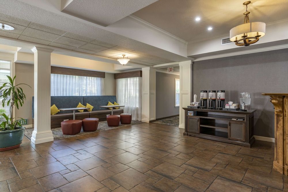 Hampton Inn Ukiah CA 3