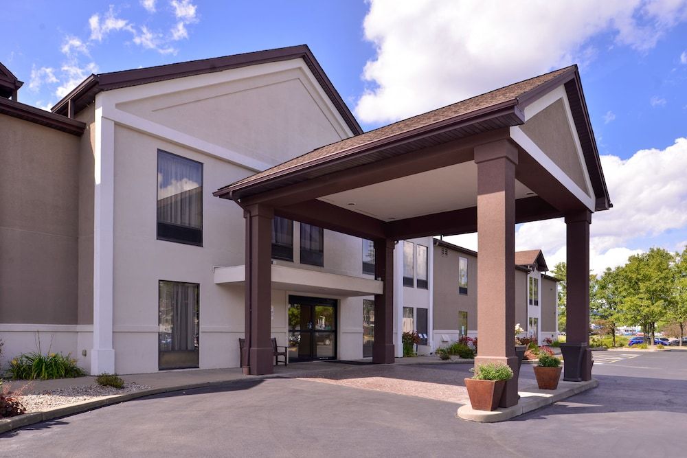 Best Western Plus University Inn 3 estrellas en Olean