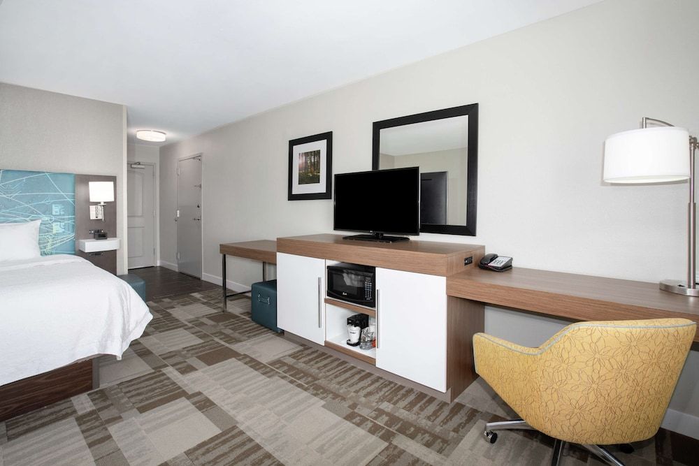 Hampton Inn Bellevue 2
