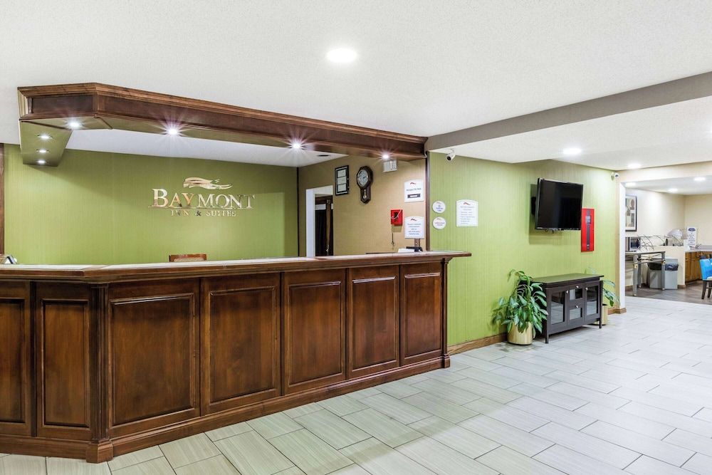 Baymont by Wyndham Louisville South I 65 3