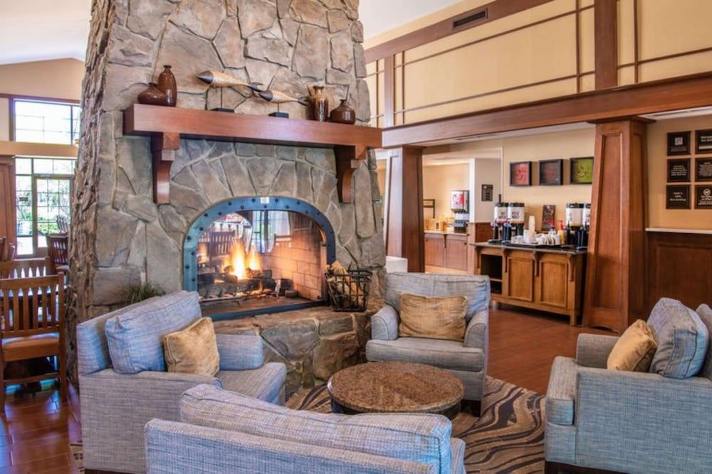 Hampton Inn & Suites Rochester/Victor 2