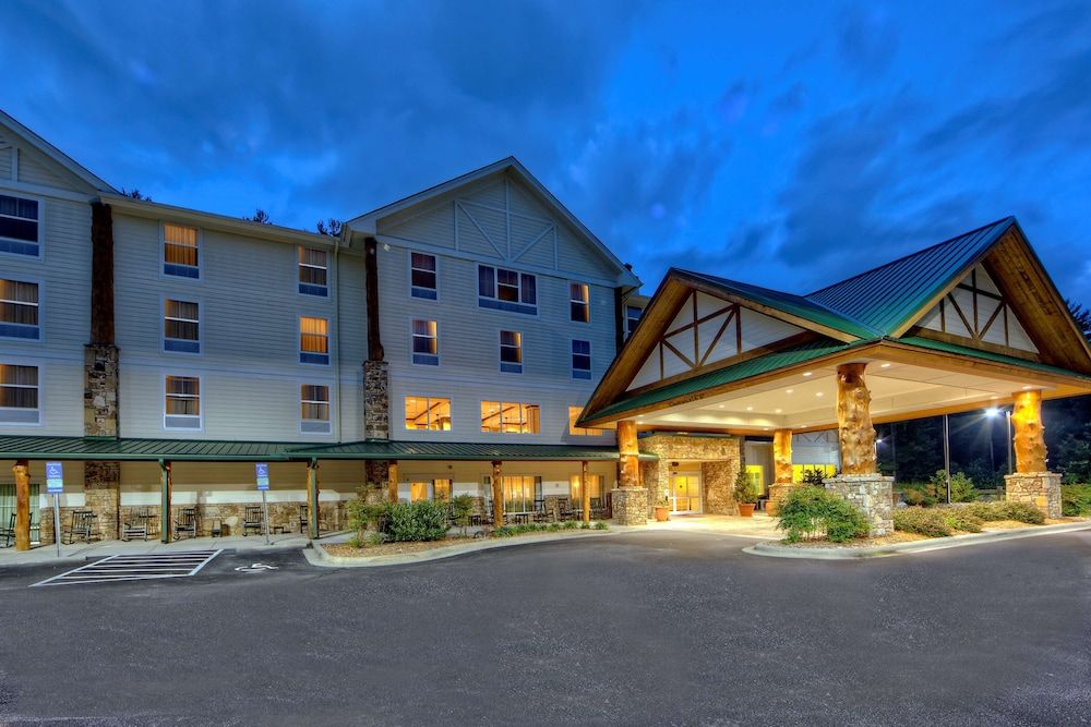 Hampton Inn & Suites Cashiers Sapphire Valley 3 estrellas en Sapphire