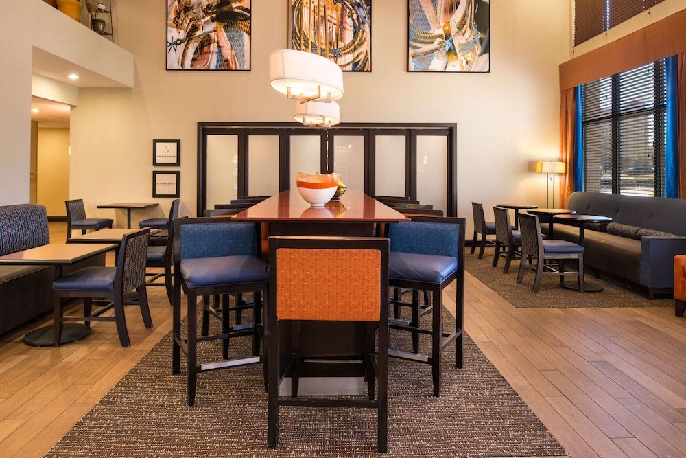 Hampton Inn & Suites Schertz 3