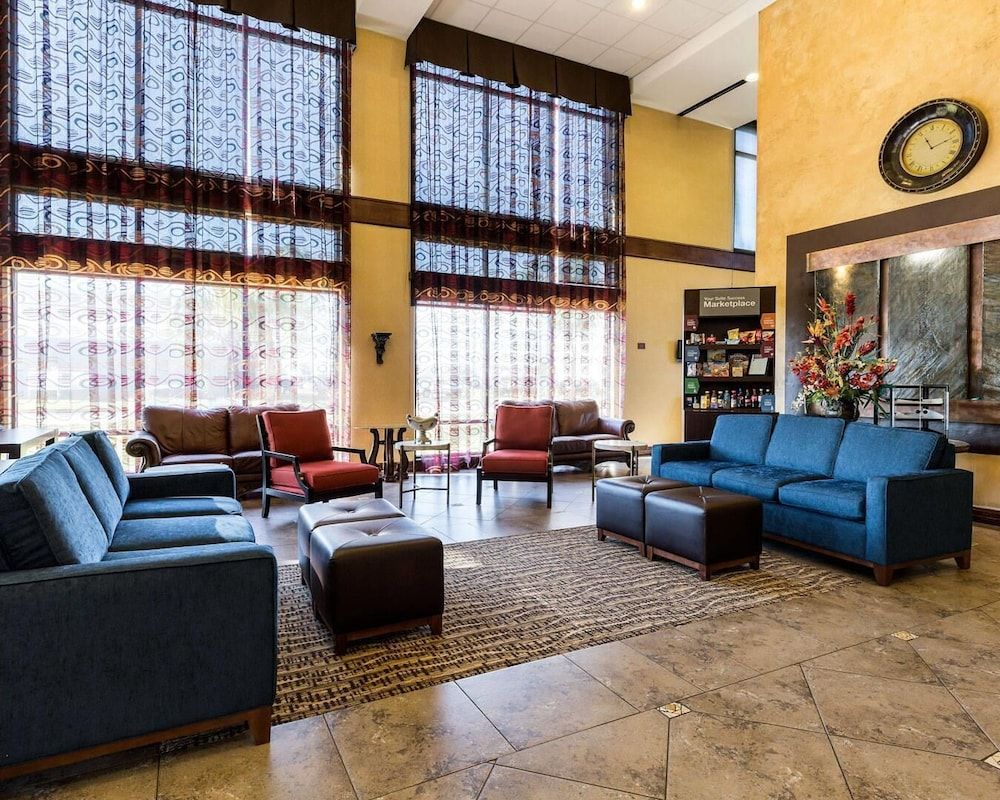 Comfort Suites near NASA - Clear Lake 2