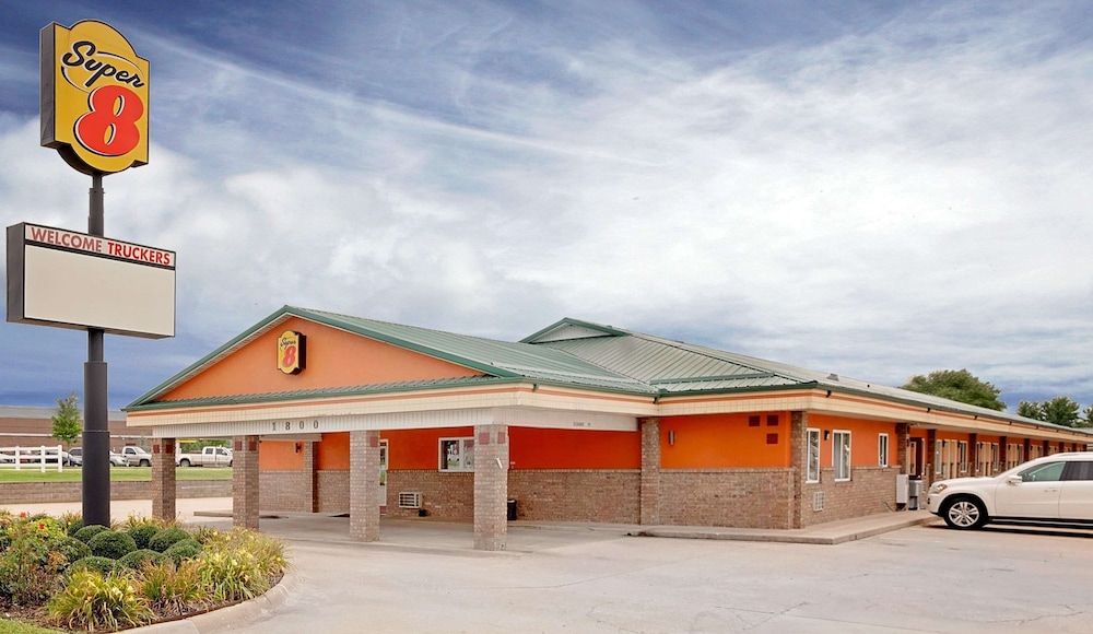 Super 8 by Wyndham Siloam Springs 2 estrelas em Siloam Springs
