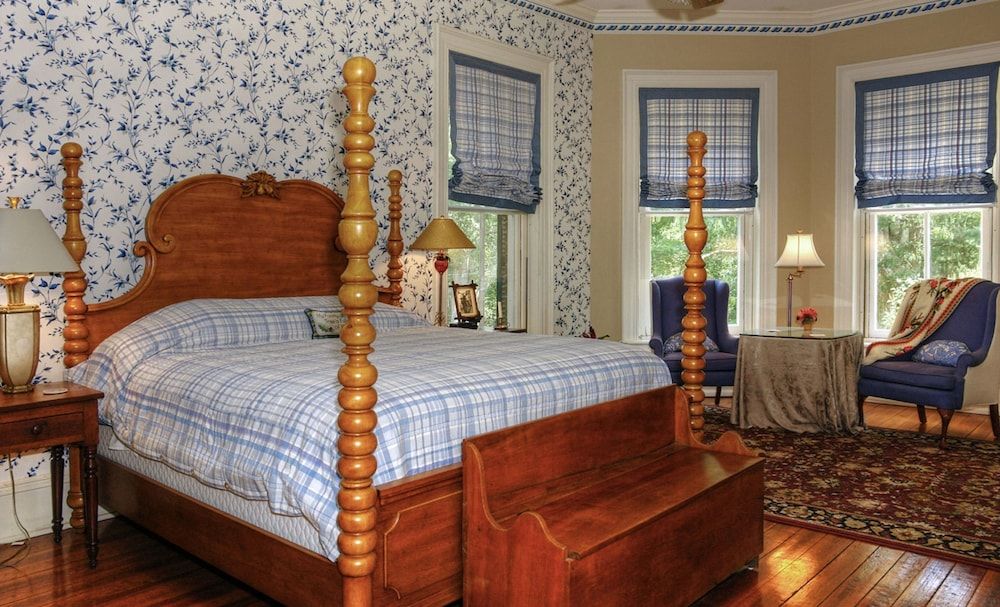 Rockwood Manor 2