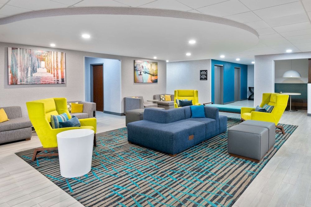 Hampton Inn Salisbury 2