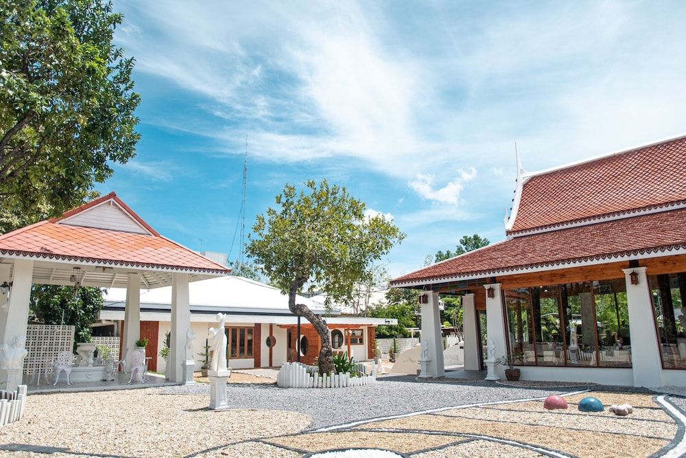 Maikaew Damnoen Resort 4 estrellas en Damnoen Saduak