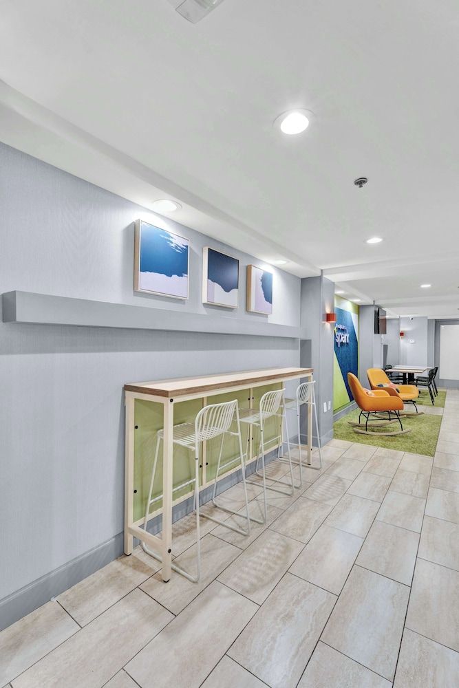 Spark by Hilton Plymouth 2