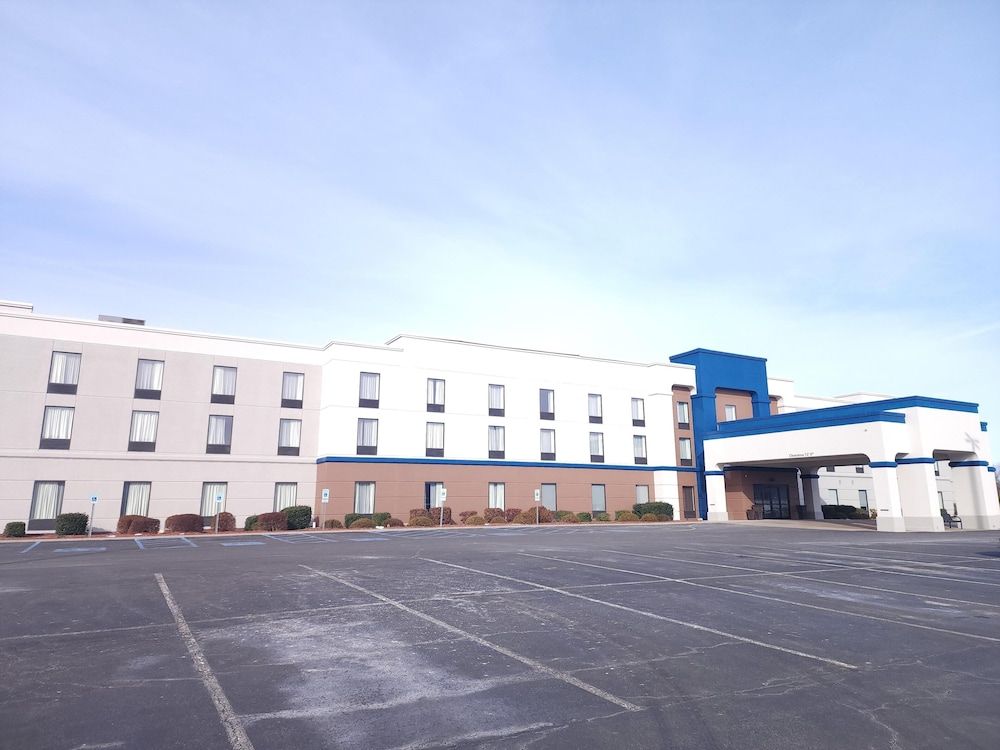 Hampton Inn & Suites Lamar 3 estrellas en Mill Hall