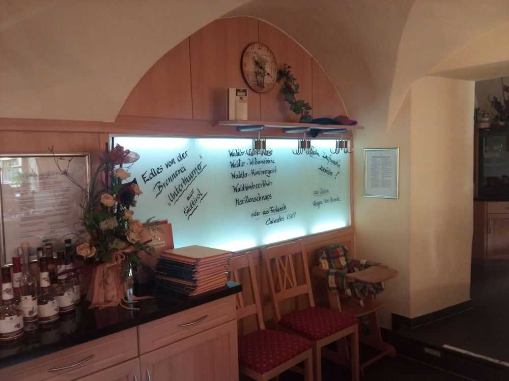 Landgasthof Reichsadler -1 estrellas en Höchstädt bei Thiersheim