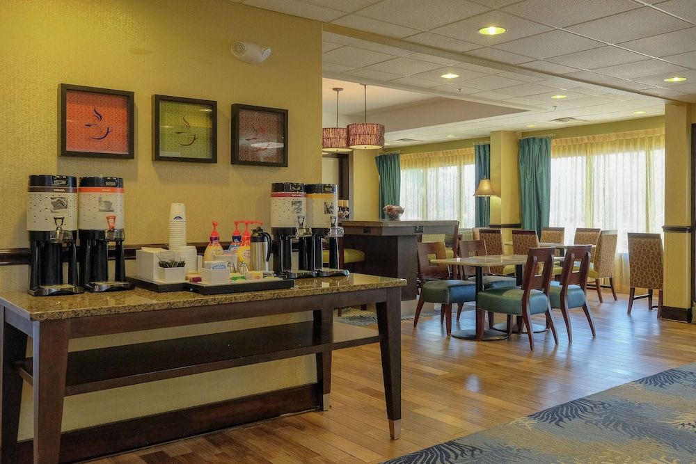 Hampton Inn Edenton 2
