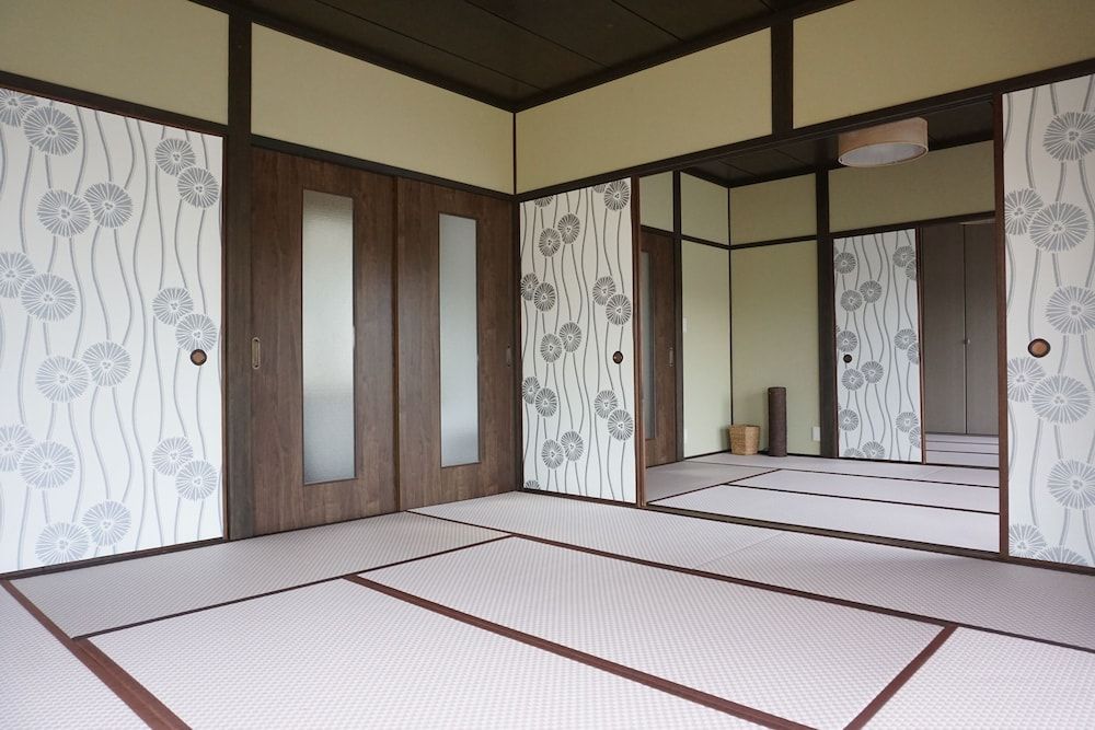 Tsubaki House 2