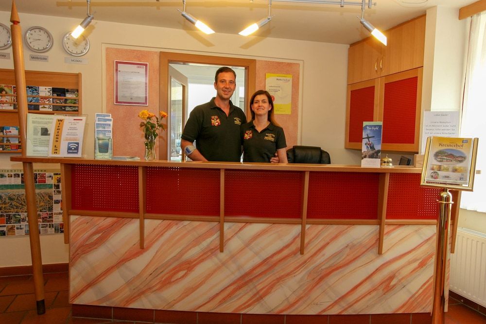 Landhotel Kreinerhof - Self Check In 24h möglich 2