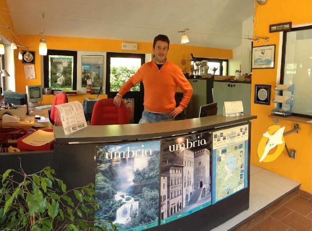 Camping & Village Polvese 2