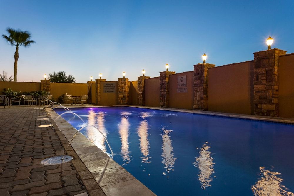 Hampton Inn & Suites Mission 3 estrellas en Mission