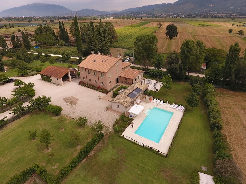 Country House Casco dell'Acqua -1 estrellas en Trevi