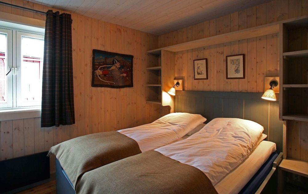 Reine Rorbuer - by Classic Norway Hotels 3