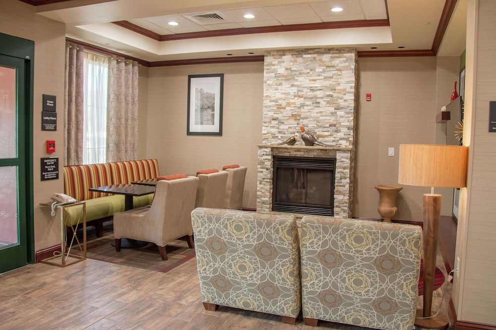 Hampton Inn Murphy 3