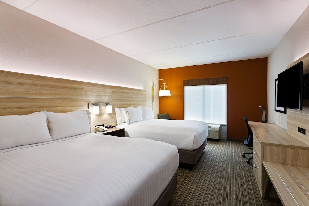 Holiday Inn Express Hotel & Suites Tavares - Leesburg by IHG 3