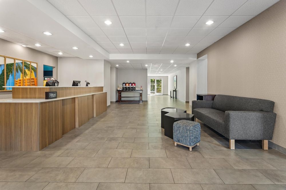 Hampton Inn & Suites Port Richey 3