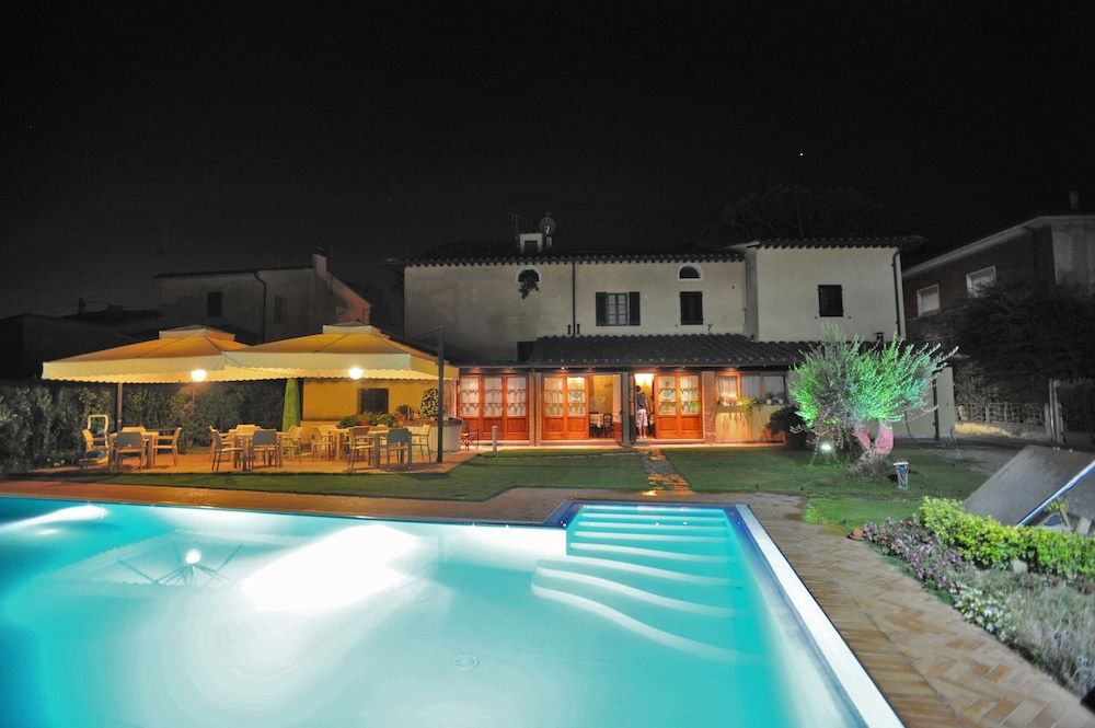 Villa Maria -1 estrellas en Vicopisano