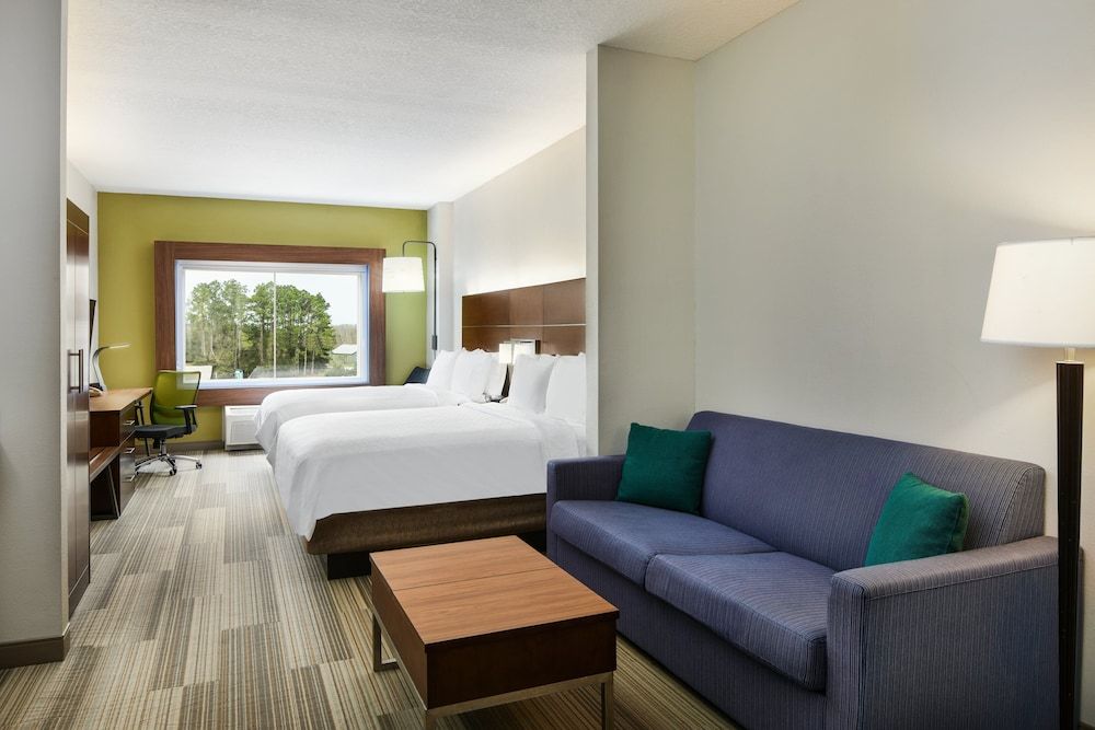 Holiday Inn Express Palatka Northwest by IHG 3